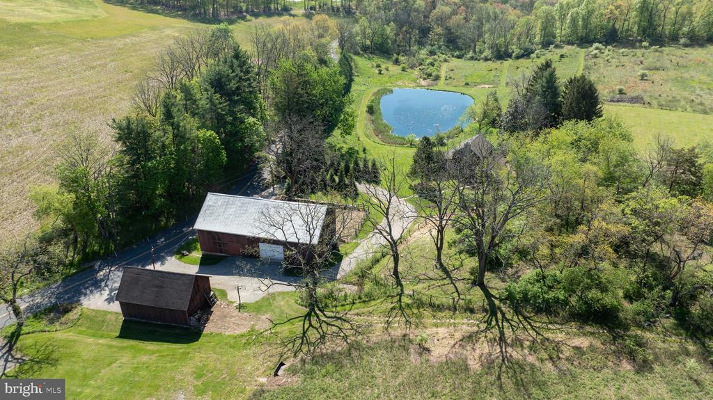 420 MELLINGER DRIVE