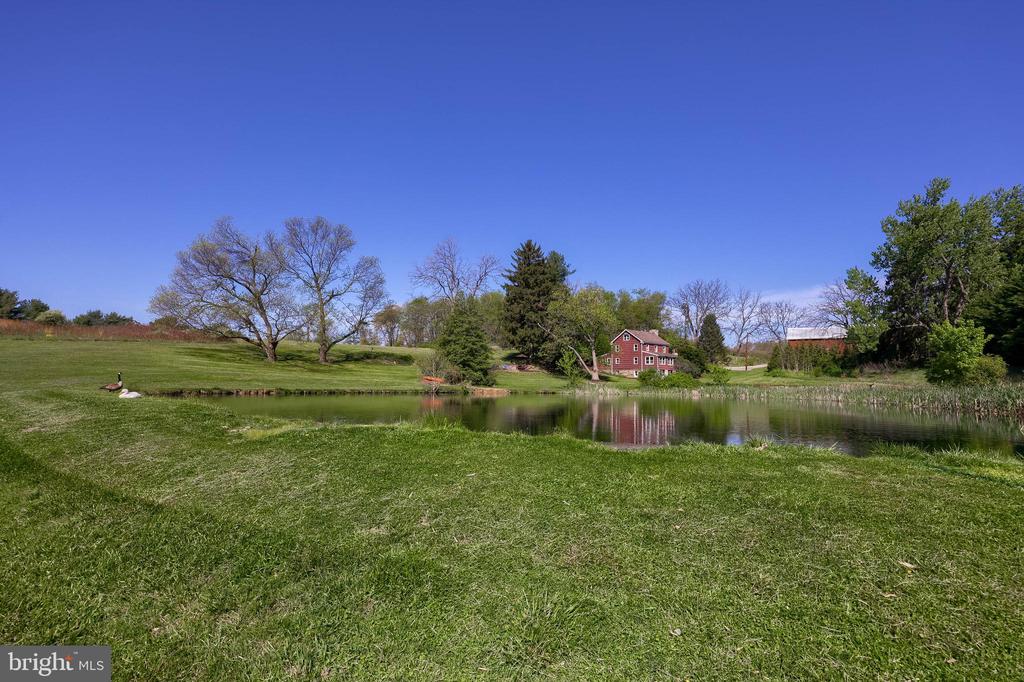 420 MELLINGER DRIVE