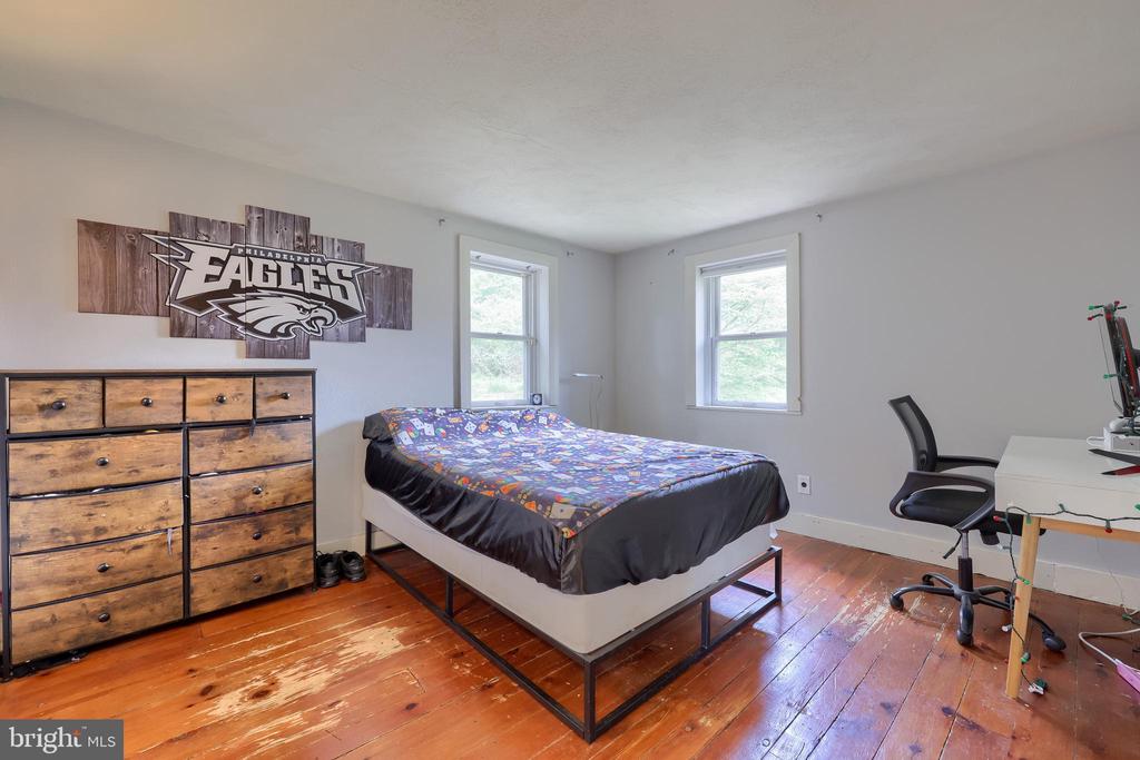420 MELLINGER DRIVE