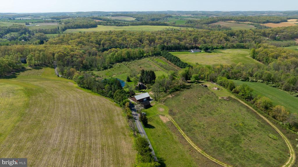 420 MELLINGER DRIVE