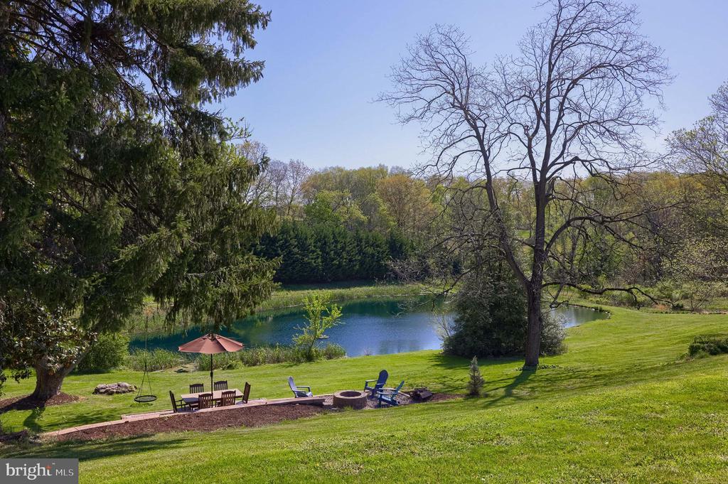 420 MELLINGER DRIVE