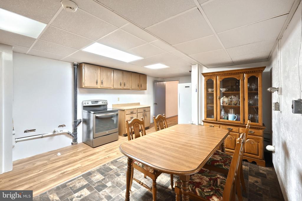 3410 BLACKFRIAR LANE