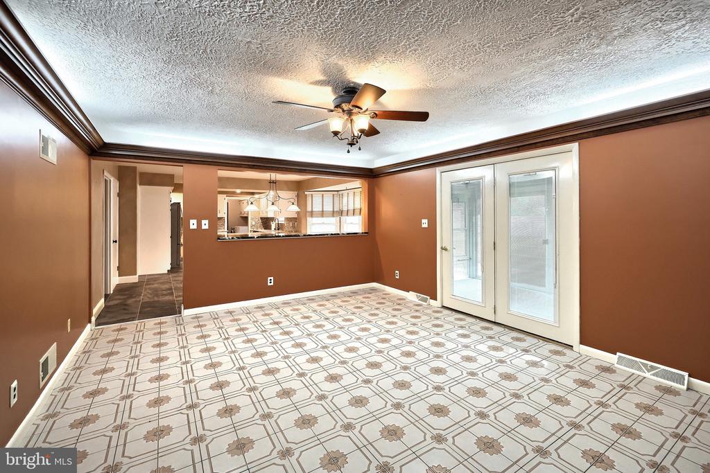 3410 BLACKFRIAR LANE
