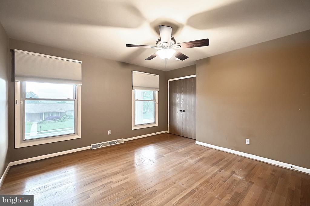 3410 BLACKFRIAR LANE