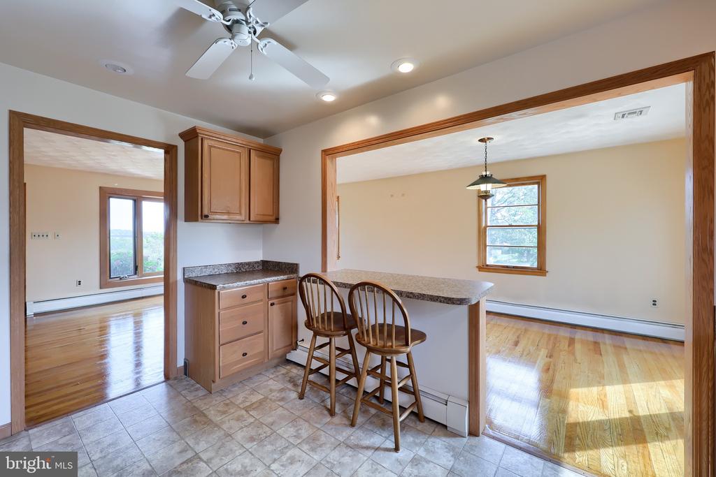 1015 GINGER DRIVE