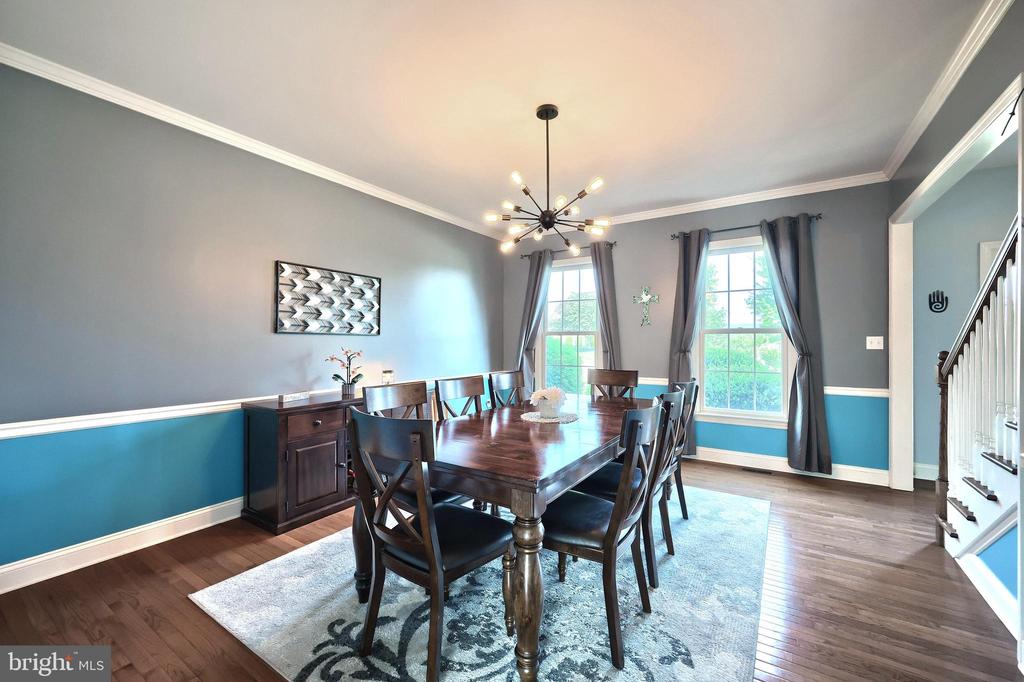 4220 PEACH ORCHARD HOLLOW