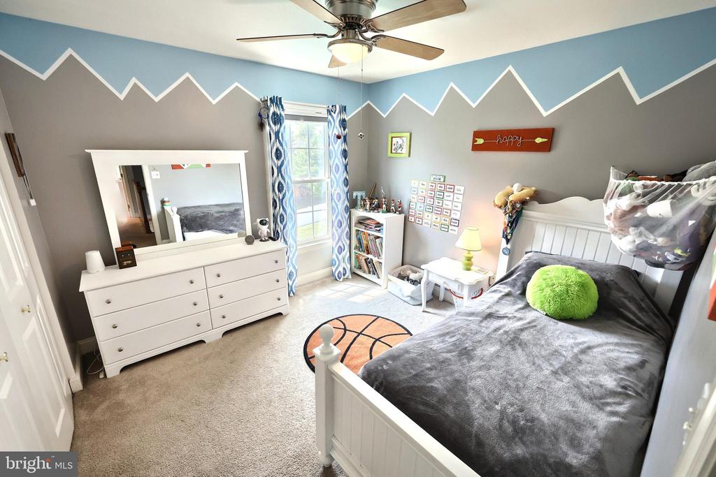 4220 PEACH ORCHARD HOLLOW