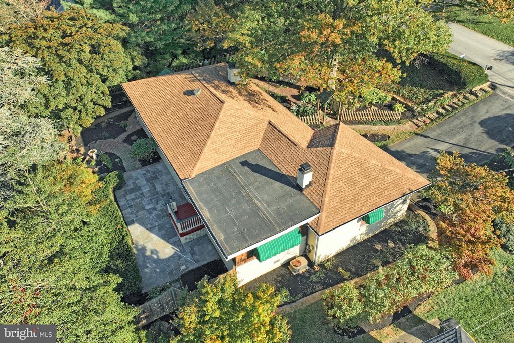 4079 WILSHIRE DRIVE