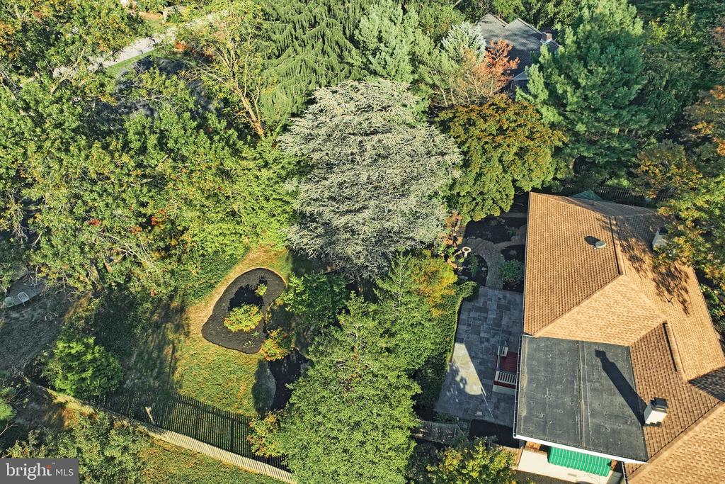 4079 WILSHIRE DRIVE