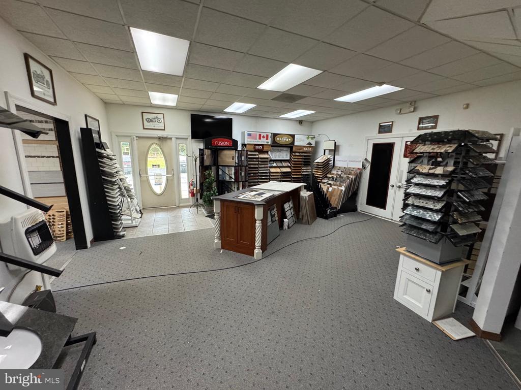 11800 N MAIN EXTENSION STREET