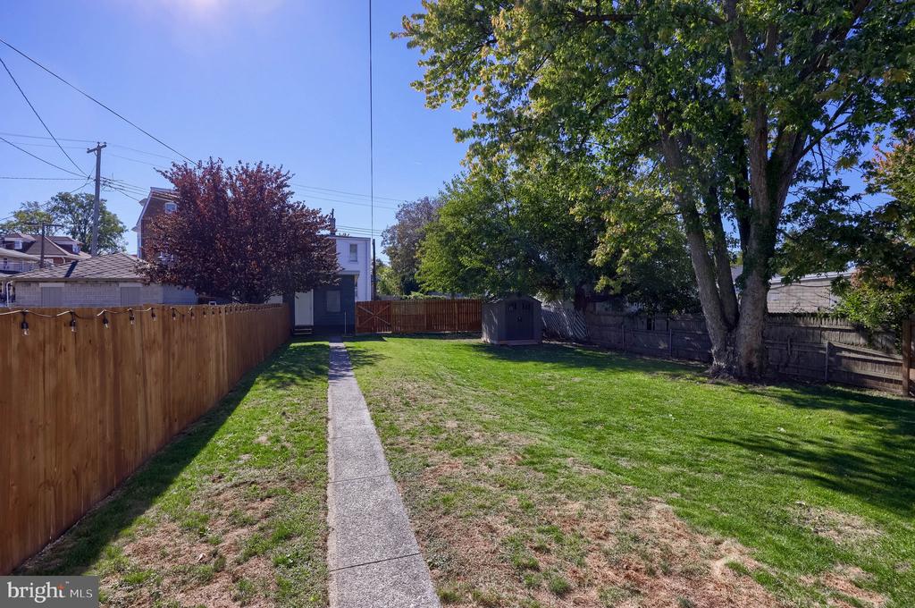 866 E PROSPECT STREET