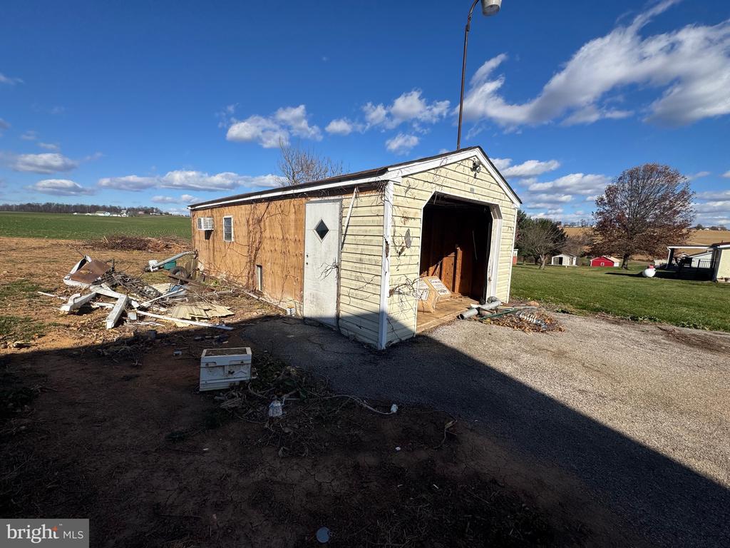 13790 TED WALLACE ROAD