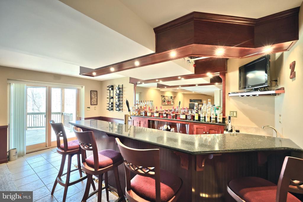 2337 WEDGEWOOD WAY