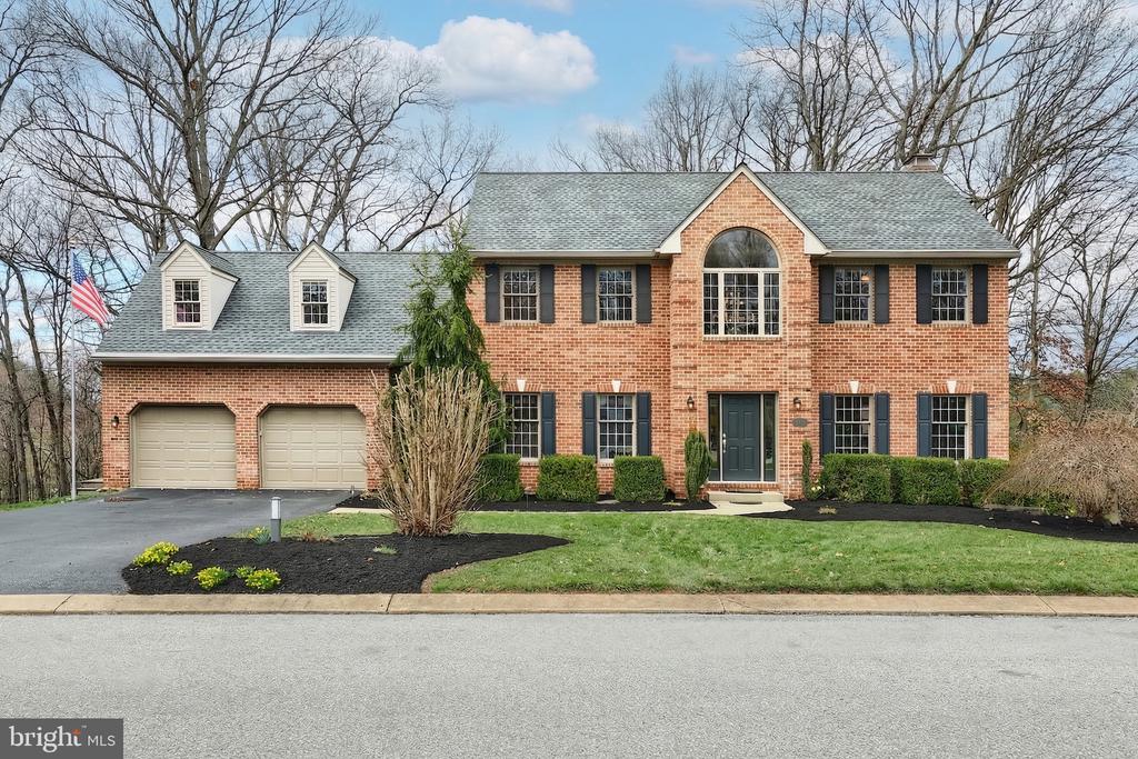 2337 WEDGEWOOD WAY