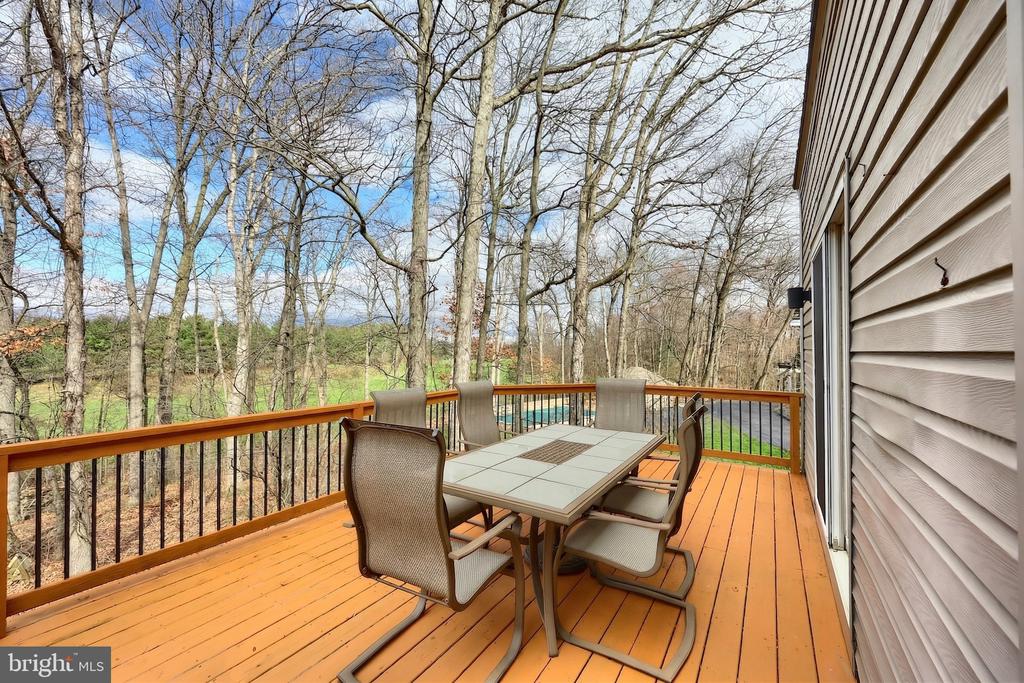 2337 WEDGEWOOD WAY