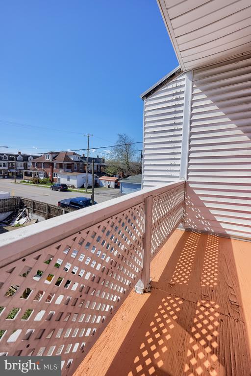 702 YORK STREET