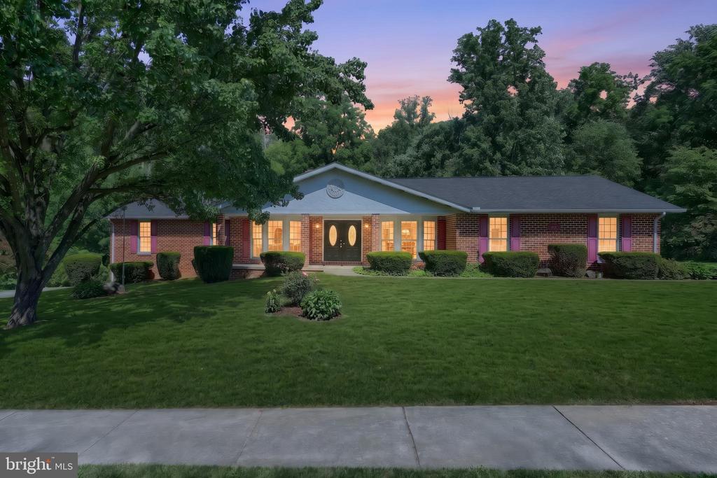 3617 CIMMERON ROAD