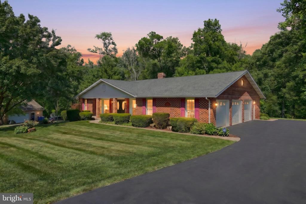 3617 CIMMERON ROAD