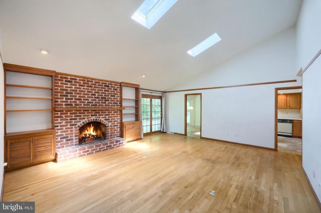 3617 CIMMERON ROAD