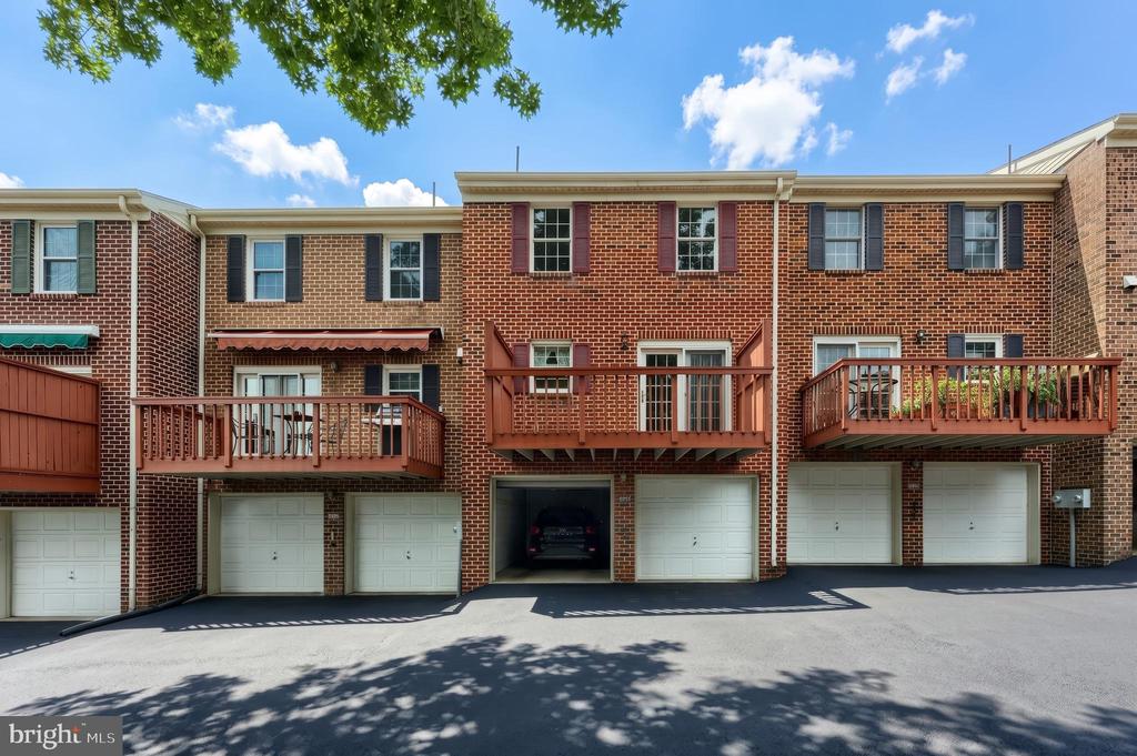 1205 CHAMBERS RIDGE Unit: 1205