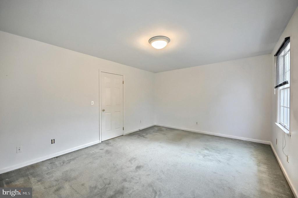 1205 CHAMBERS RIDGE Unit: 1205