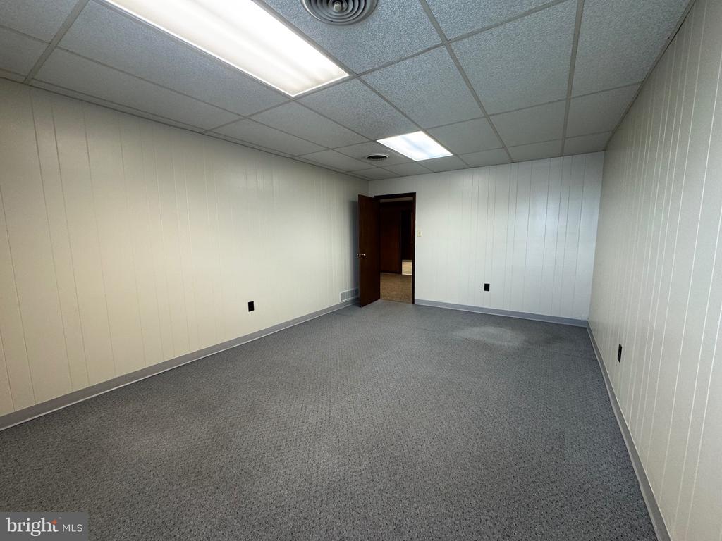 4 KENT ROAD