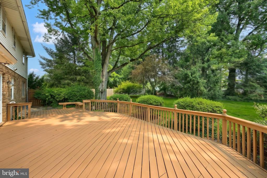 2156 SOUTHBROOK DRIVE