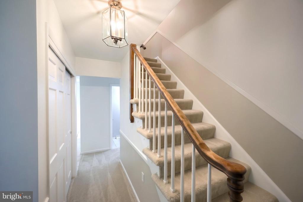 2156 SOUTHBROOK DRIVE