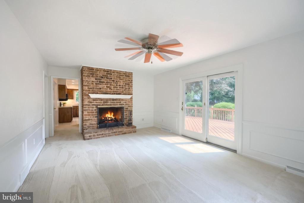 2156 SOUTHBROOK DRIVE