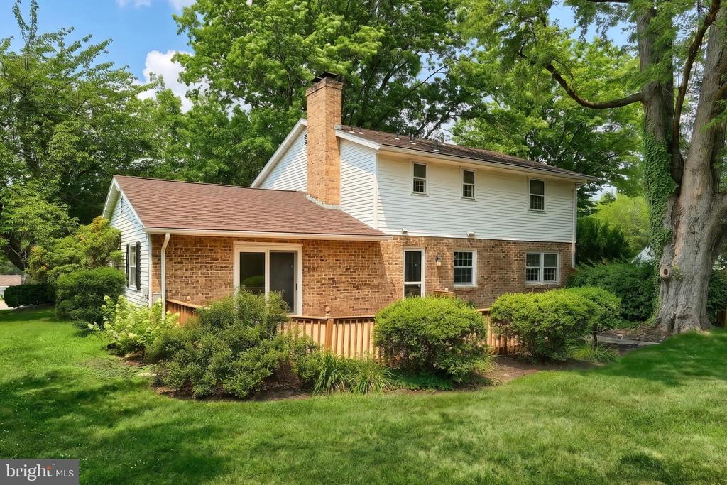 2156 SOUTHBROOK DRIVE