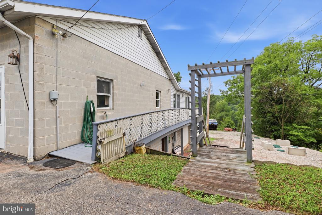 430 HYKES MILL ROAD