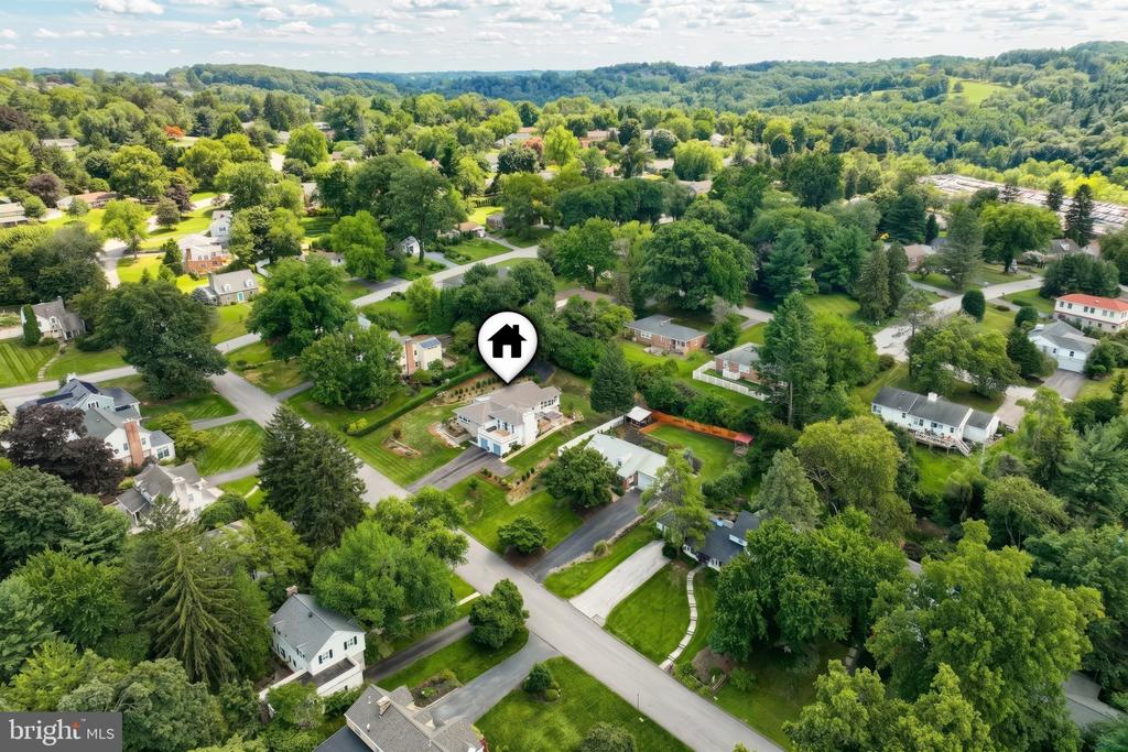 1366 SLEEPY HOLLOW ROAD