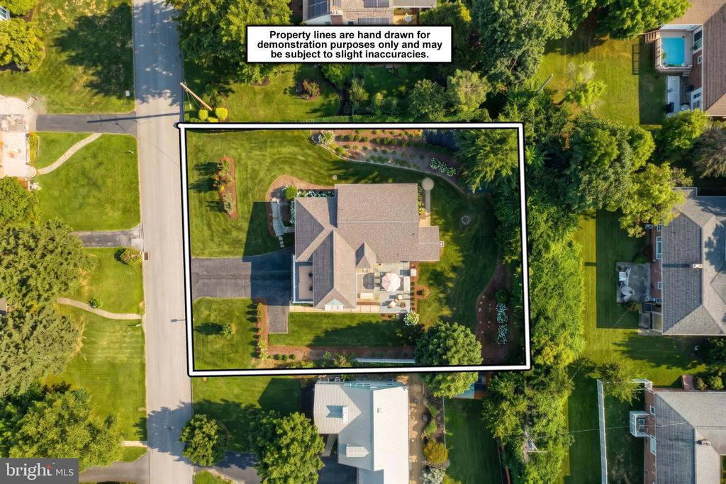 1366 SLEEPY HOLLOW ROAD
