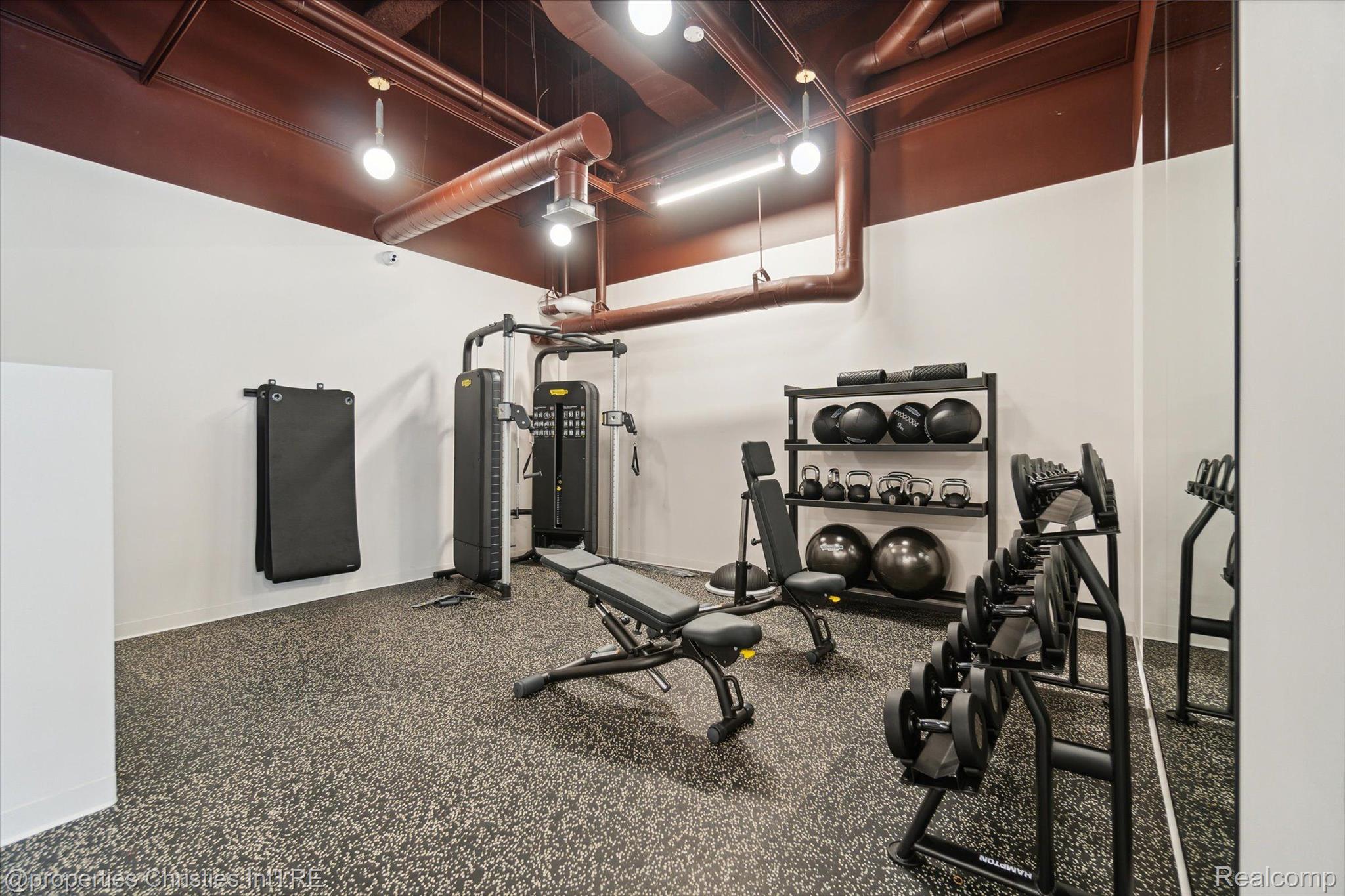 330 GRATIOT Avenue 1501