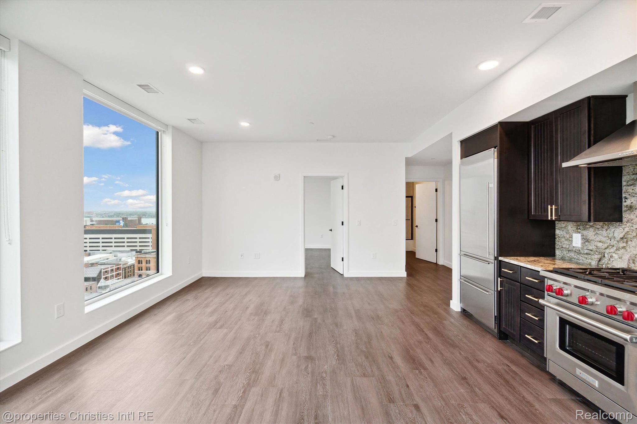 330 GRATIOT Avenue 1501