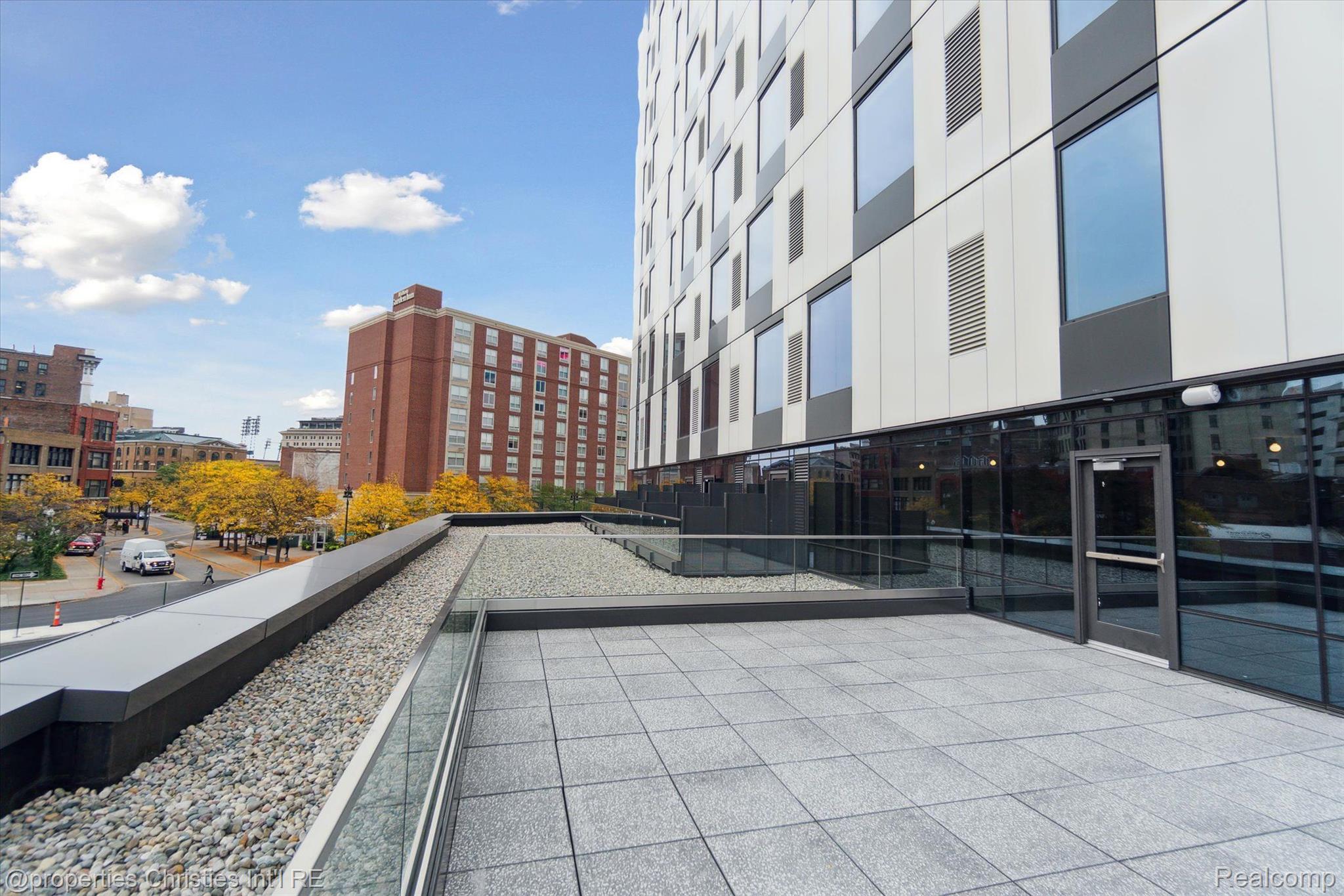 330 GRATIOT Avenue 1501