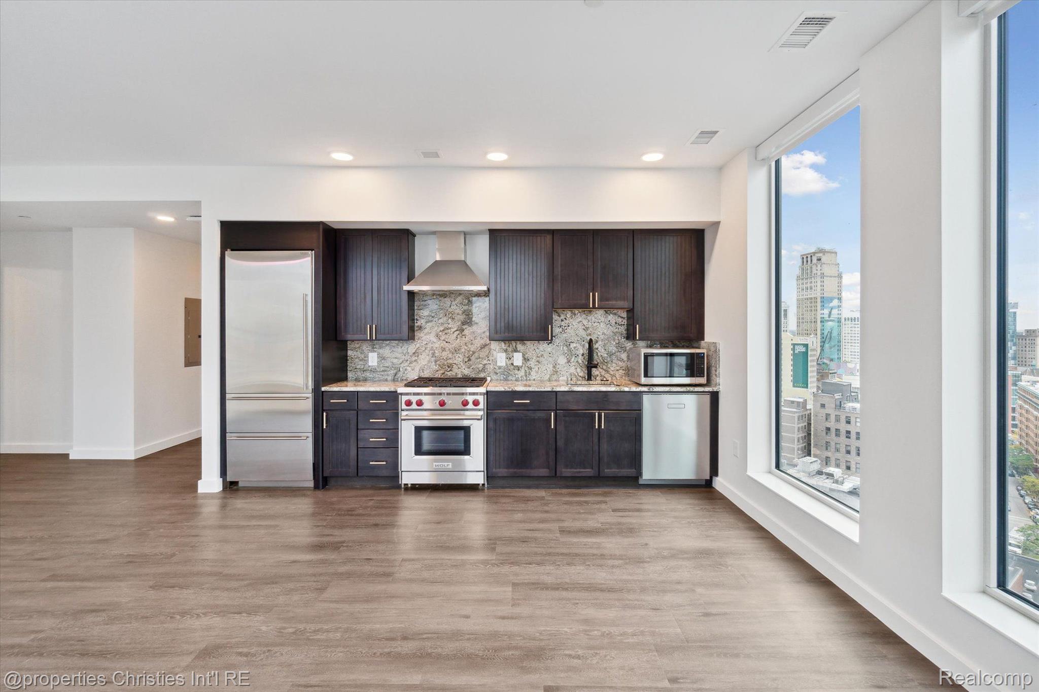 330 GRATIOT Avenue 1501