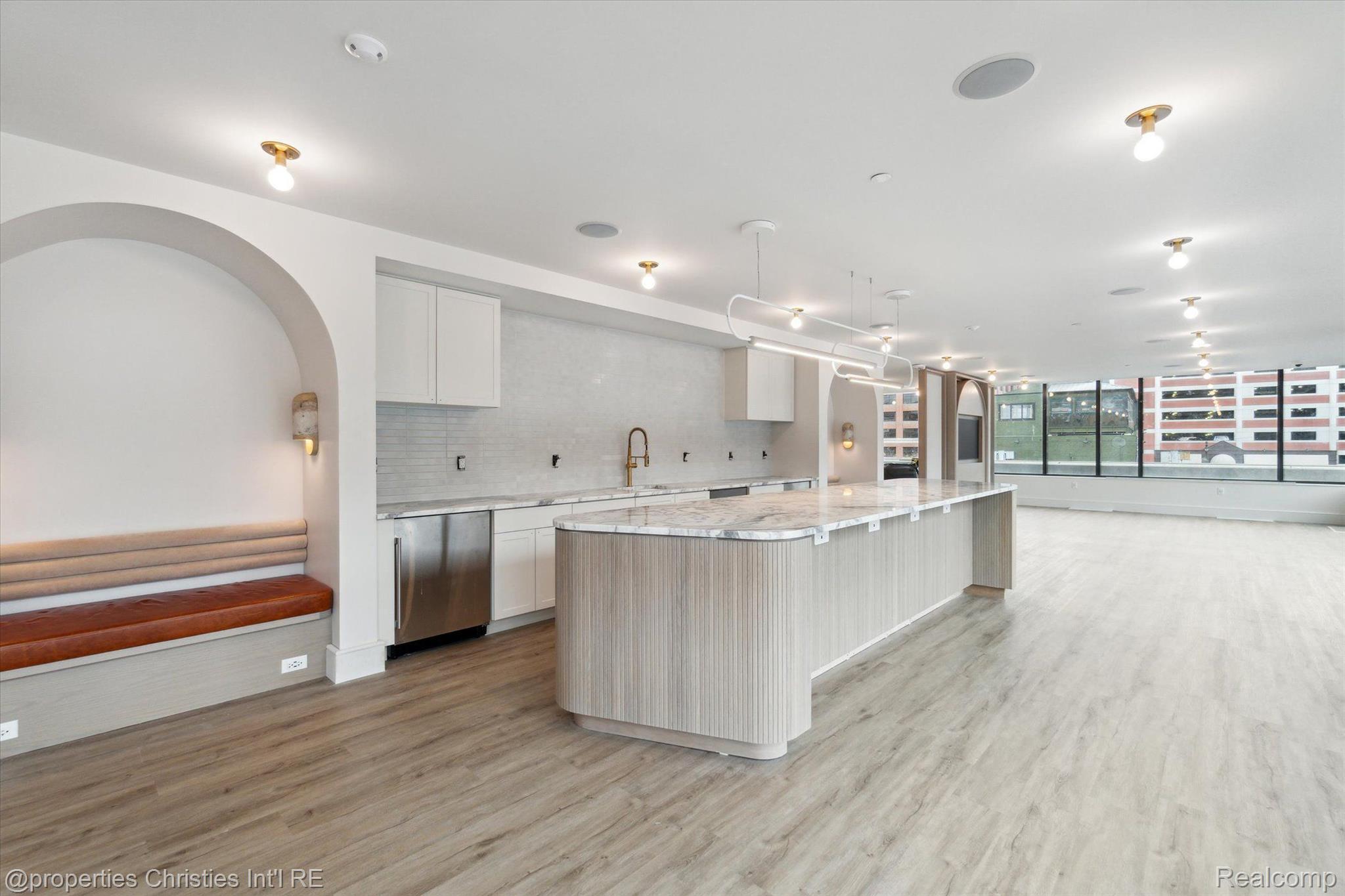 330 GRATIOT Avenue 1501