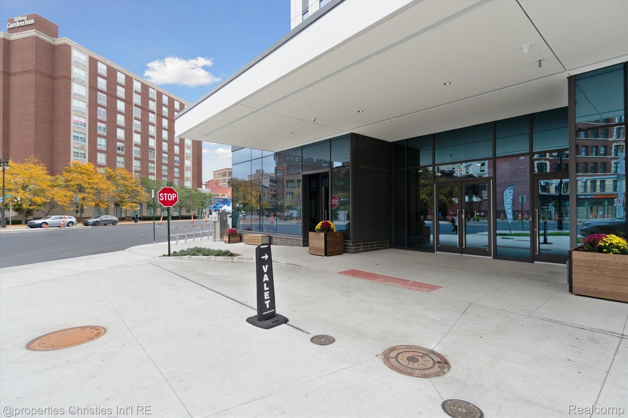330 GRATIOT Avenue 1501
