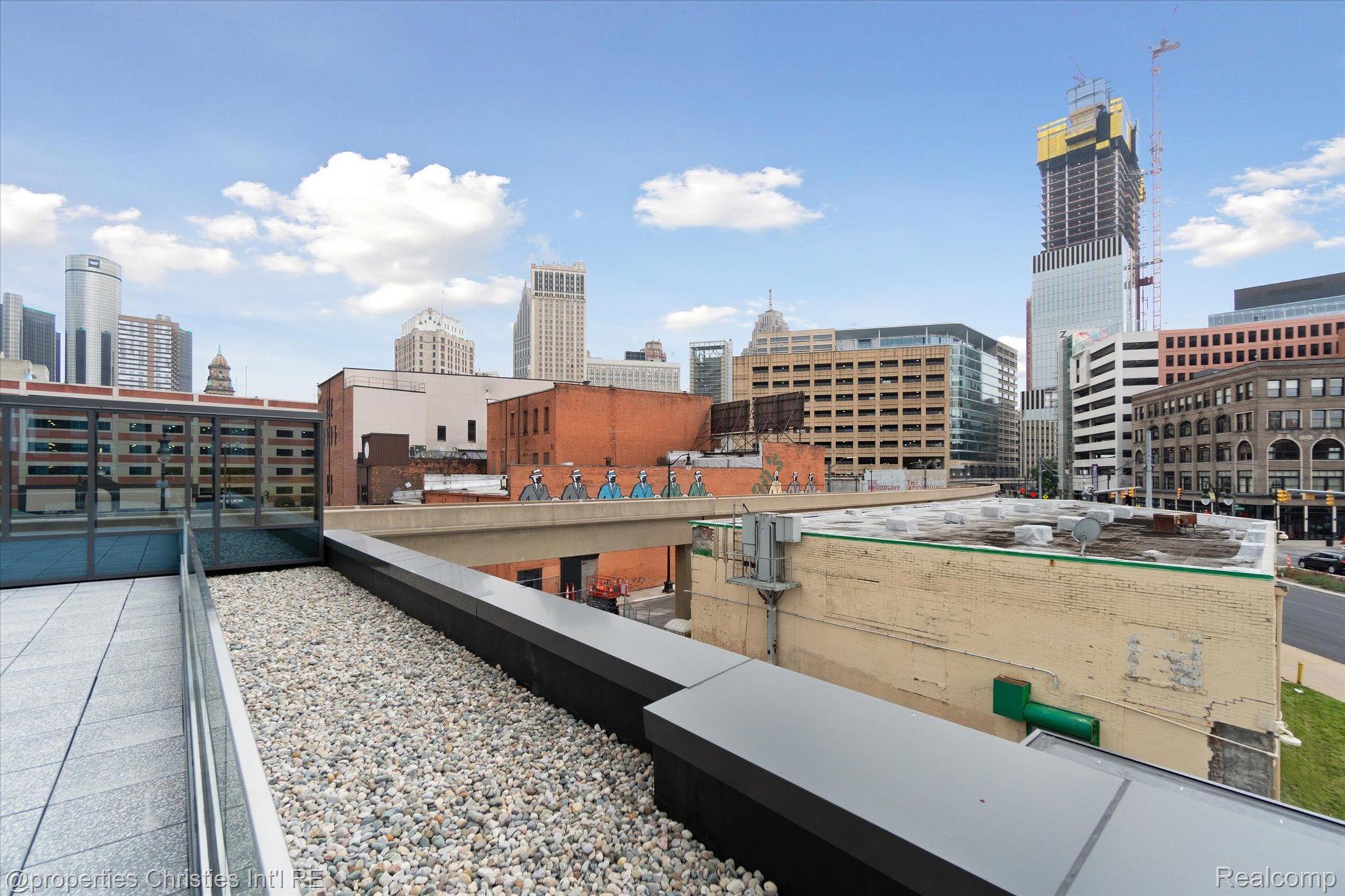 330 GRATIOT Avenue 1501