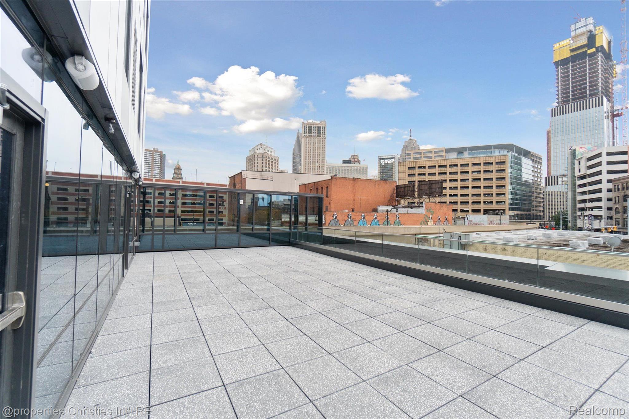 330 GRATIOT Avenue 1501