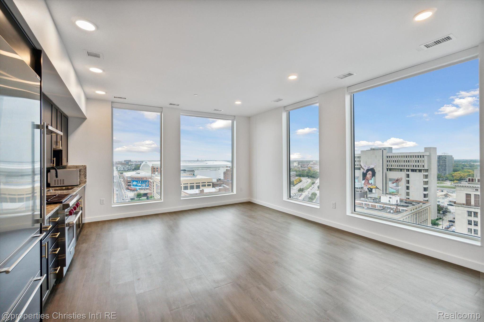 330 GRATIOT Avenue 1501