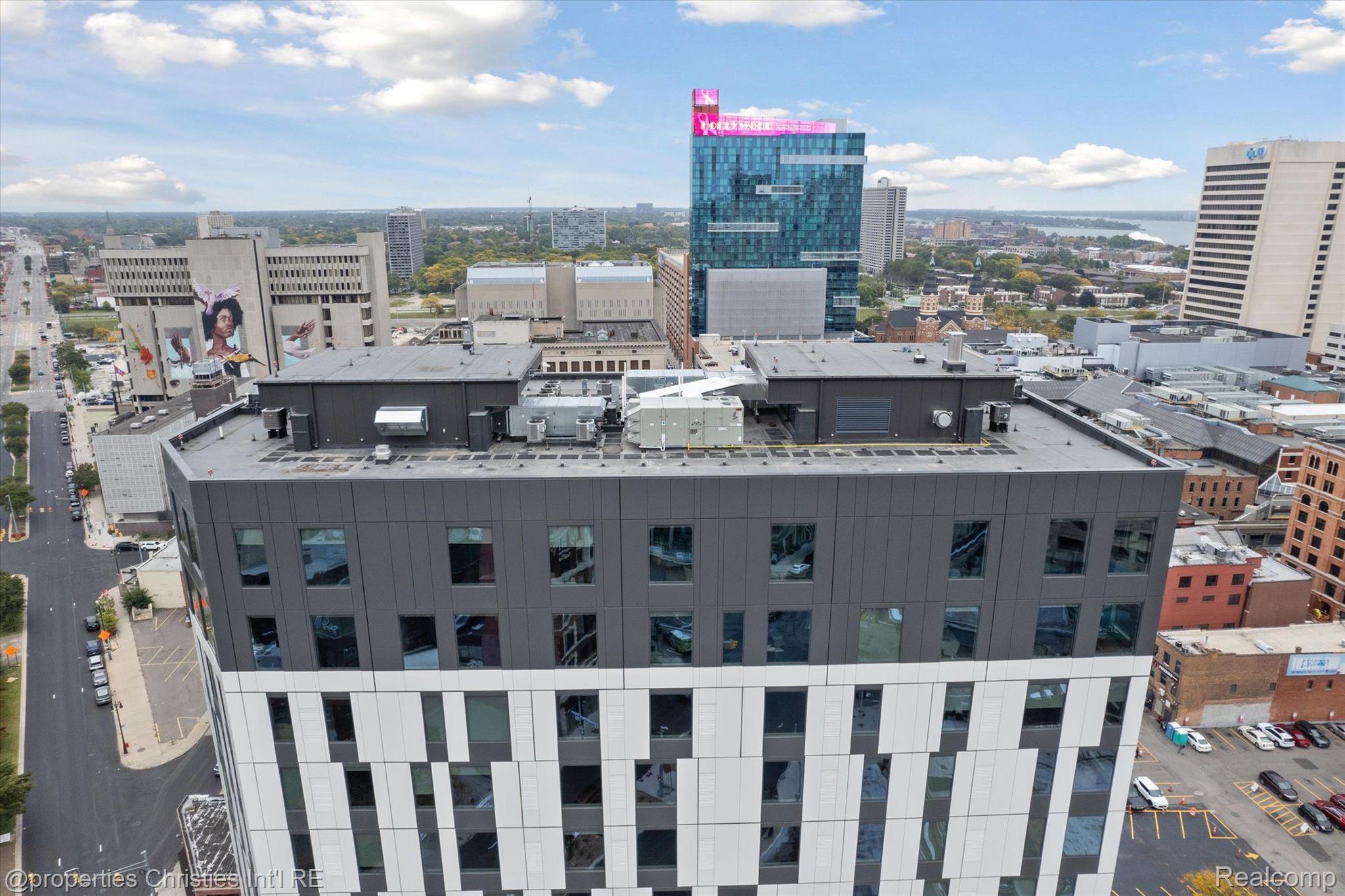 330 GRATIOT Avenue 1501