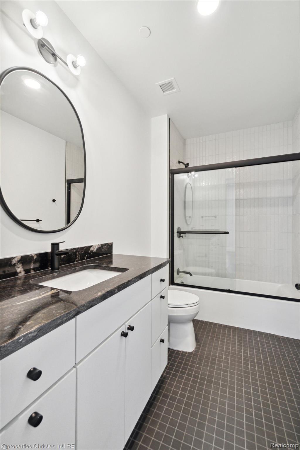 330 GRATIOT Avenue 1501