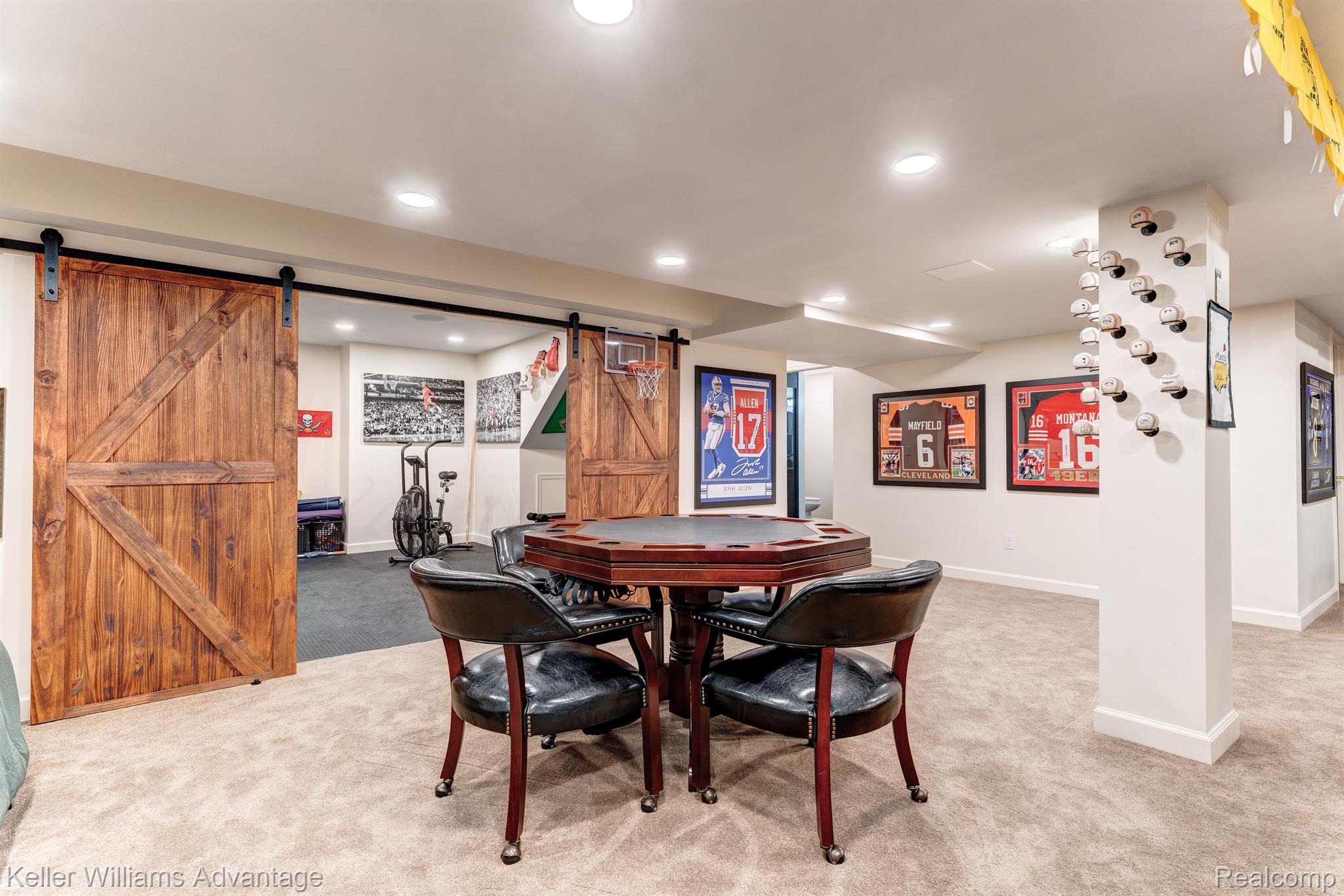 16589 Cottonwood Court