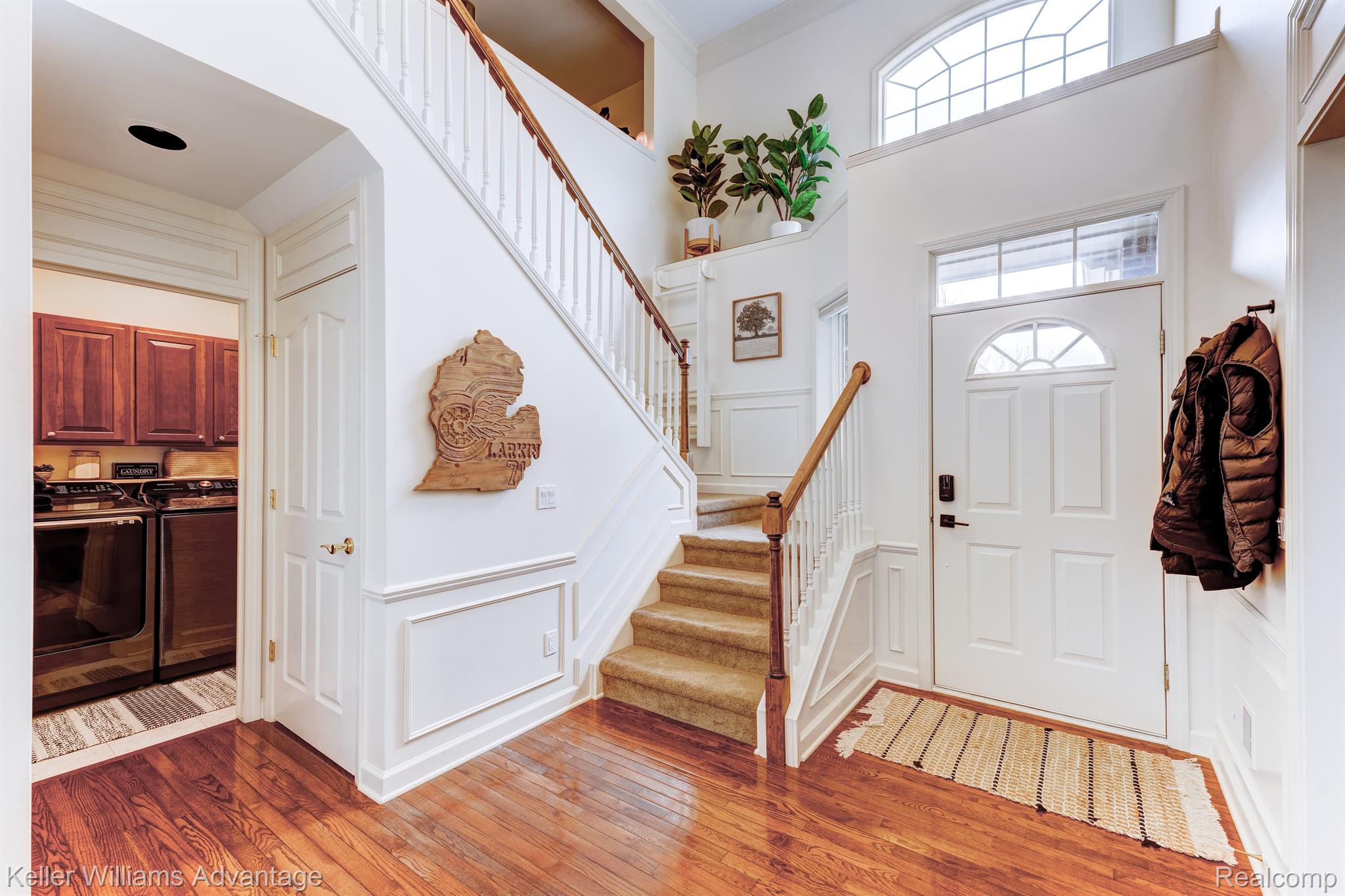 16589 Cottonwood Court