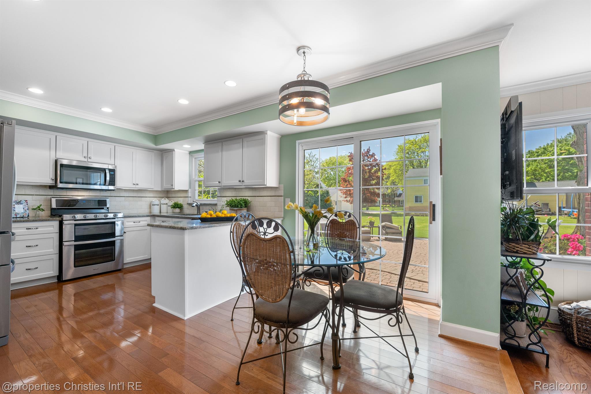 4335 GREENSTOWN Drive