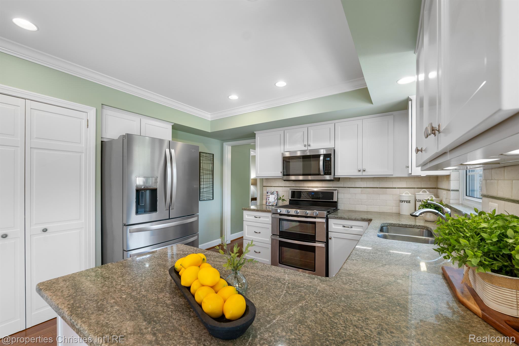 4335 GREENSTOWN Drive