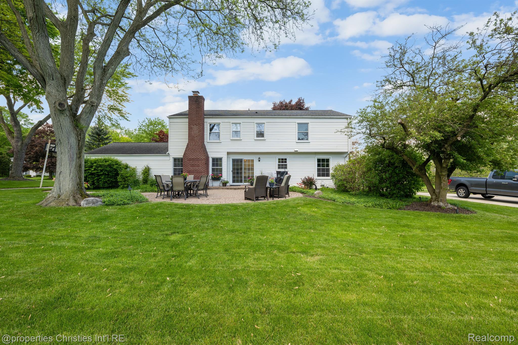 4335 GREENSTOWN Drive