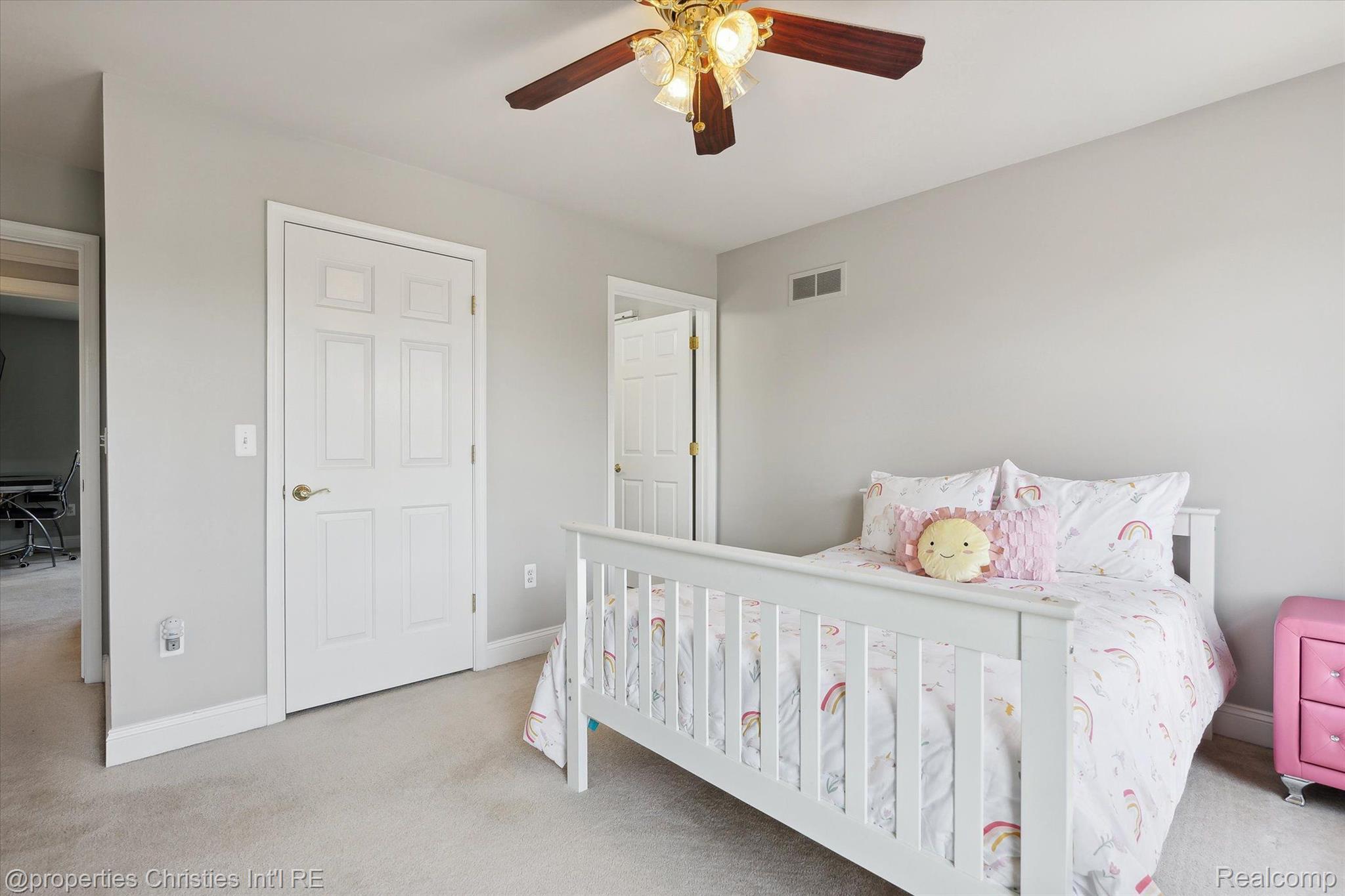 46340 PINEHURST Drive